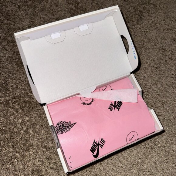 Size 1Y PS Travis Scott x Air Jordan 1 Retro OG SP Low “Canary” ✅Brand New✅ - Picture 7 of 7